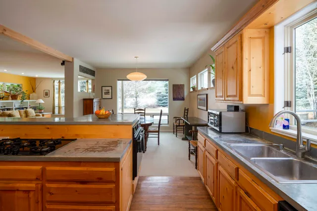 $1,295,000 | 101 Dogwood Road, Hailey, ID 83333