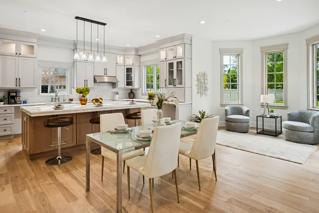 $2,699,000 | 1921 Beechnut Road, Northbrook, IL 60062