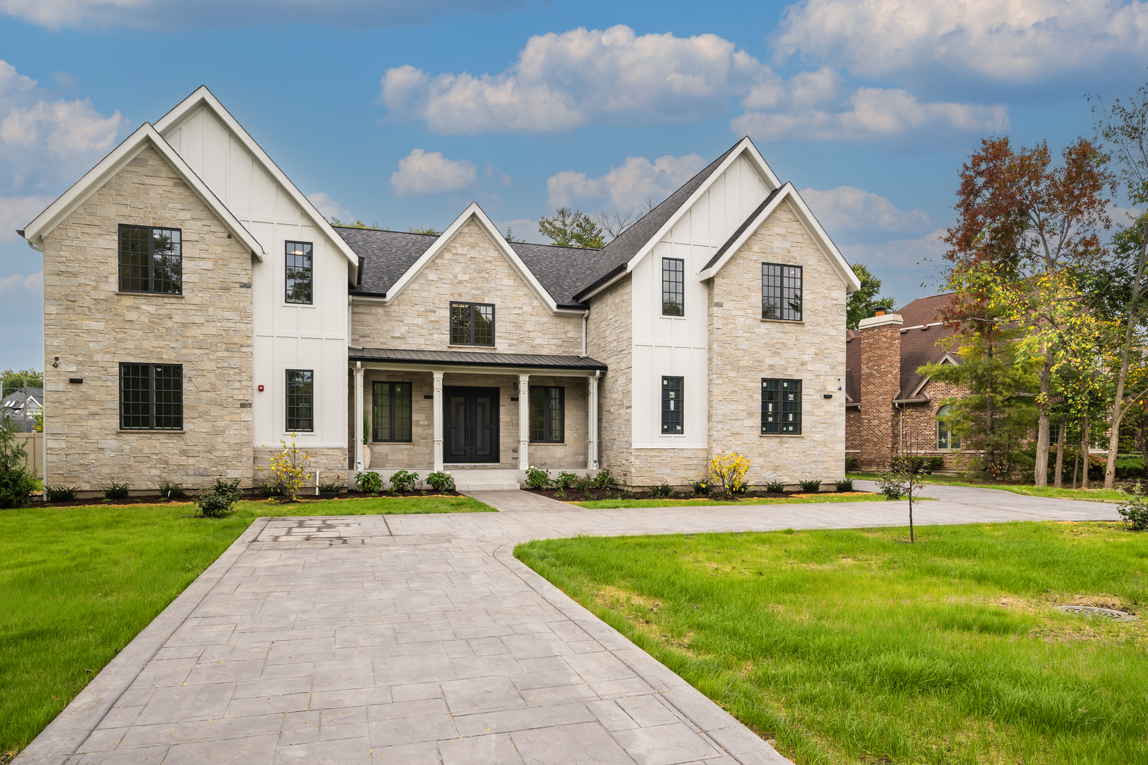 1921 Beechnut Road Northbrook, IL 60062 - Photo 2 of 56