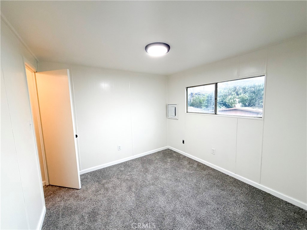 104 Sir Tristram Drive, Unit 104 Riverside, CA 92507 - Photo 20 of 26 Guest Bedroom