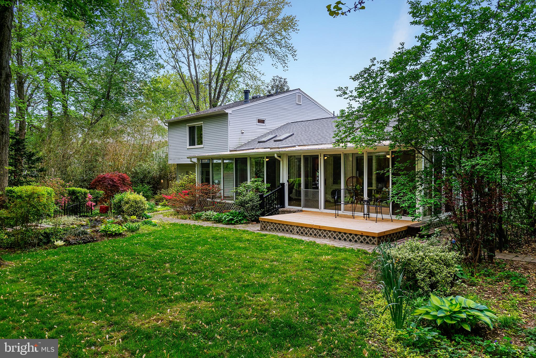 2311 Rosedown Drive Reston, VA 20191 - Photo 5 of 33