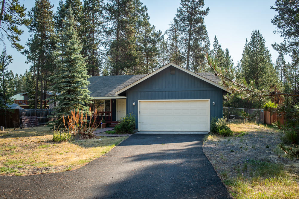 55780 Snow Goose Road Bend, OR 97707 - Photo 2 of 39 2