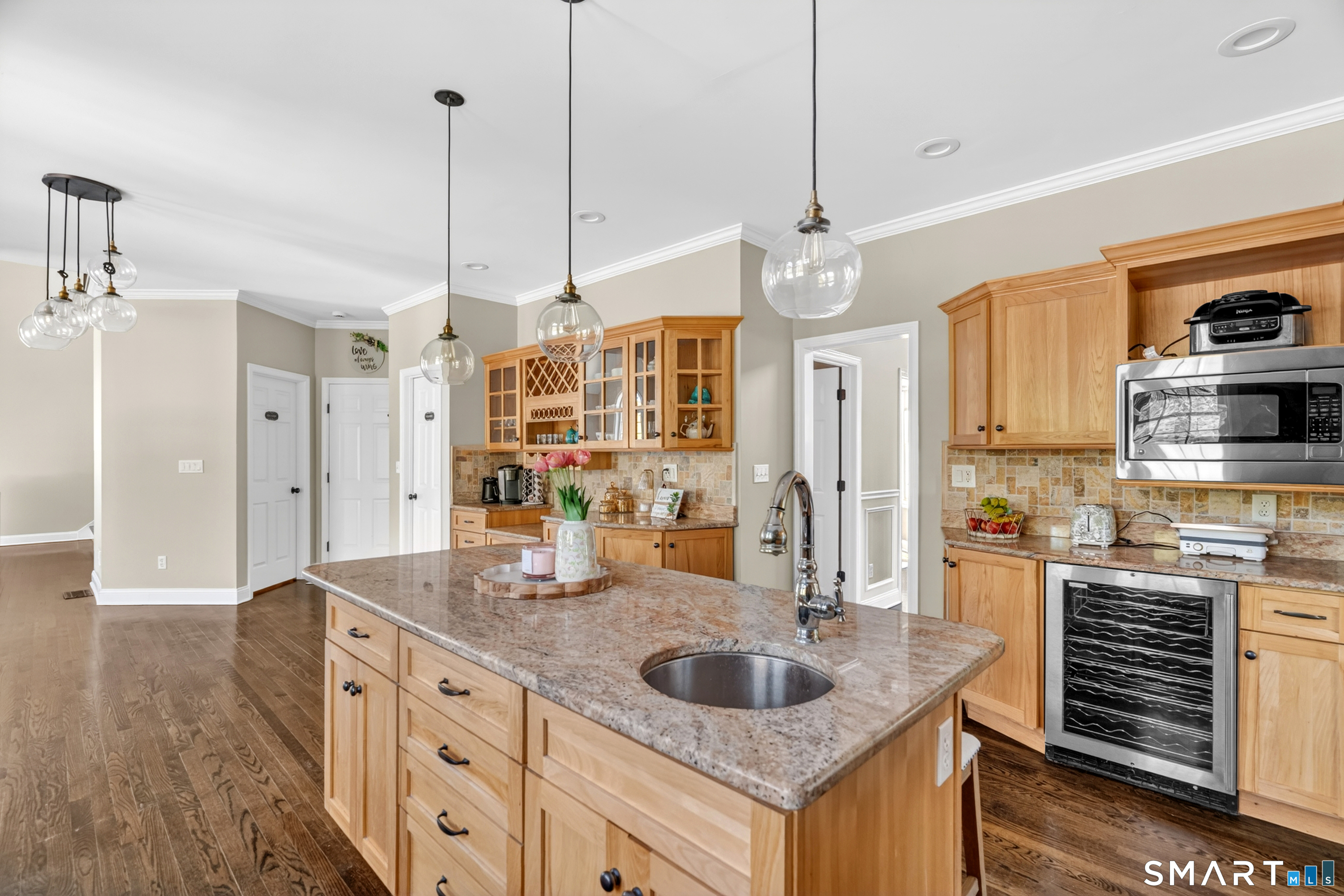 94 Cooks Lane Guilford, CT 06437 - Photo 14 of 40