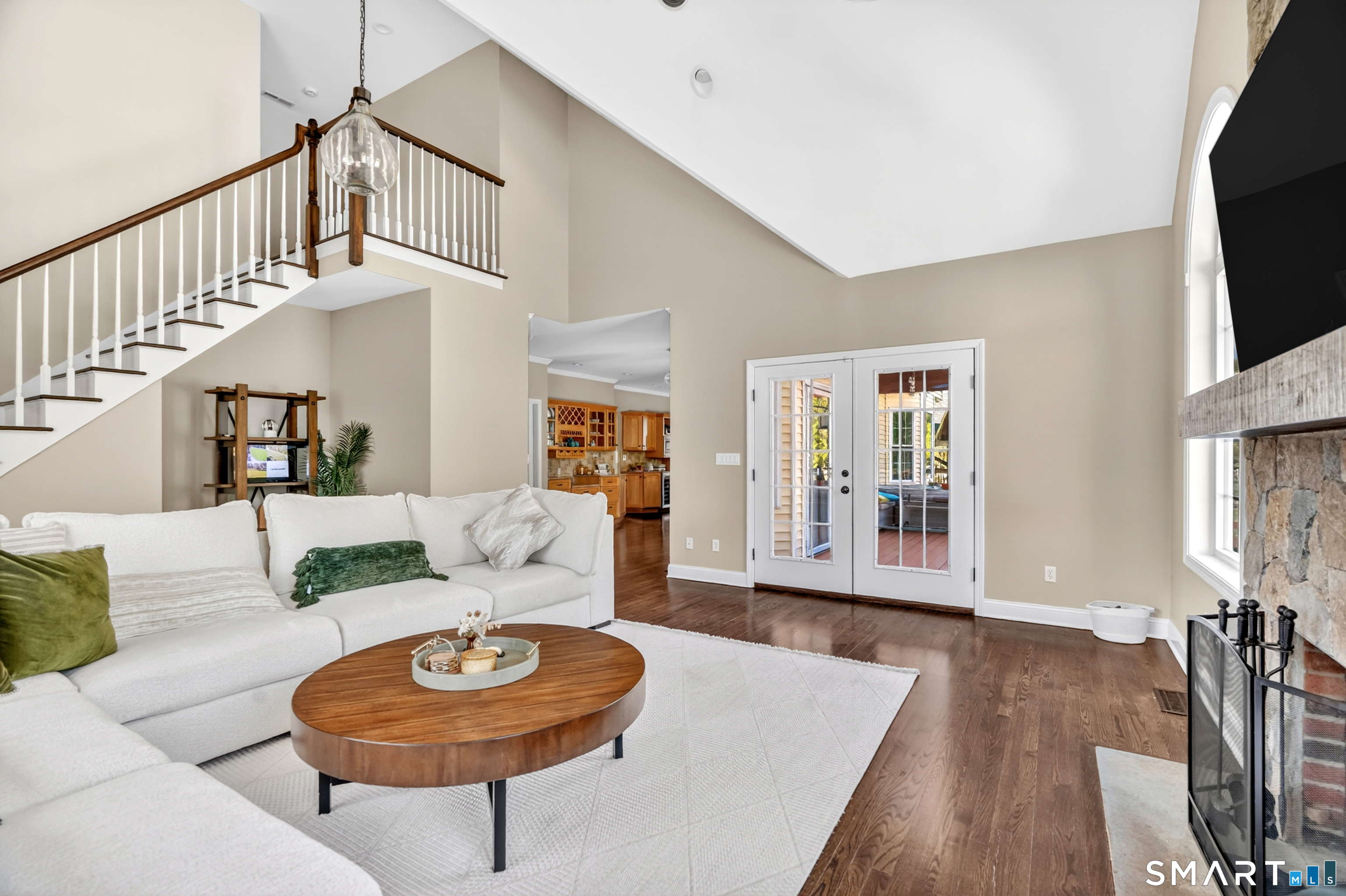 94 Cooks Lane Guilford, CT 06437 - Photo 15 of 40