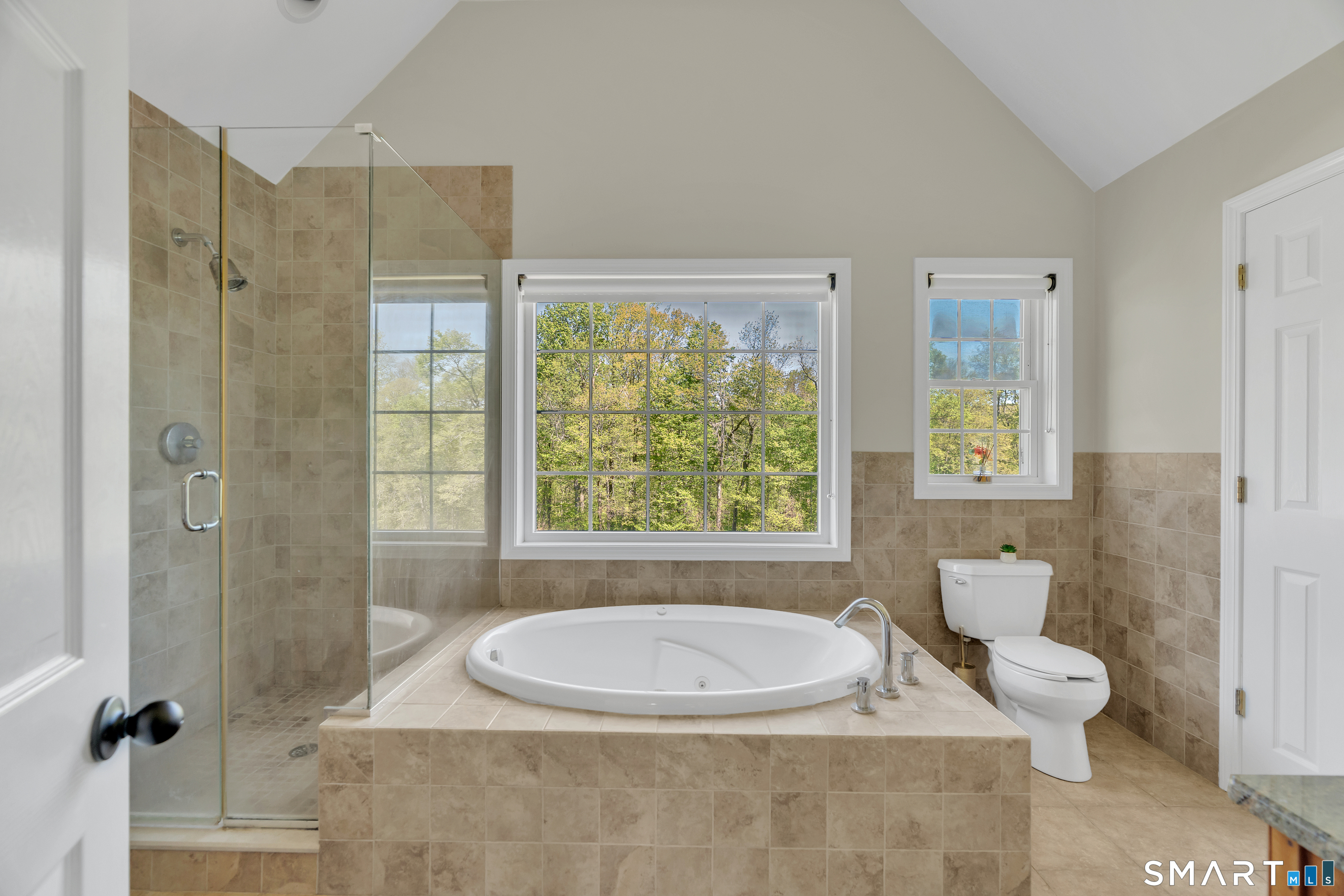 94 Cooks Lane Guilford, CT 06437 - Photo 21 of 40