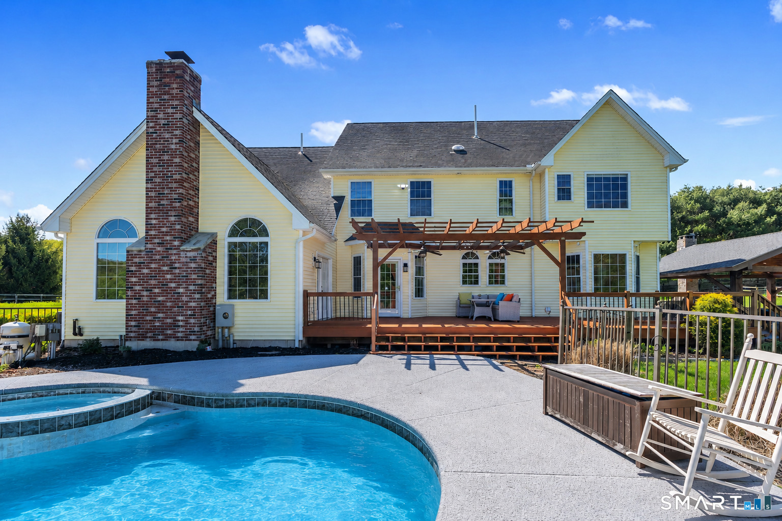 94 Cooks Lane Guilford, CT 06437 - Photo 31 of 40