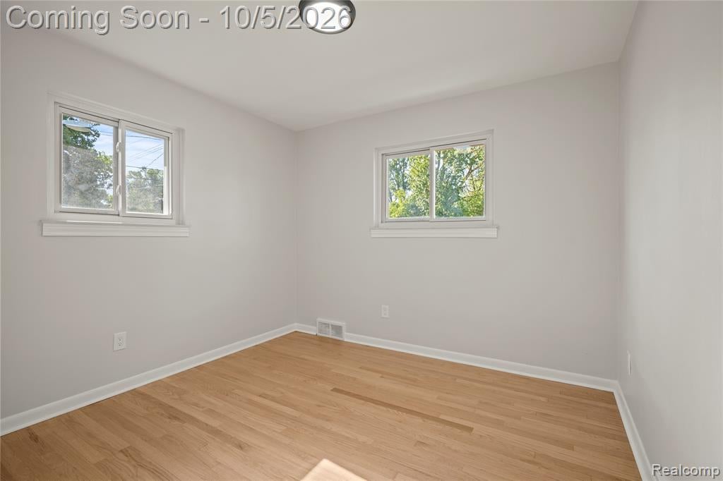 4014 Greenfield Road Berkley, MI 48072 - Photo 11 of 20 Gallery Image 11