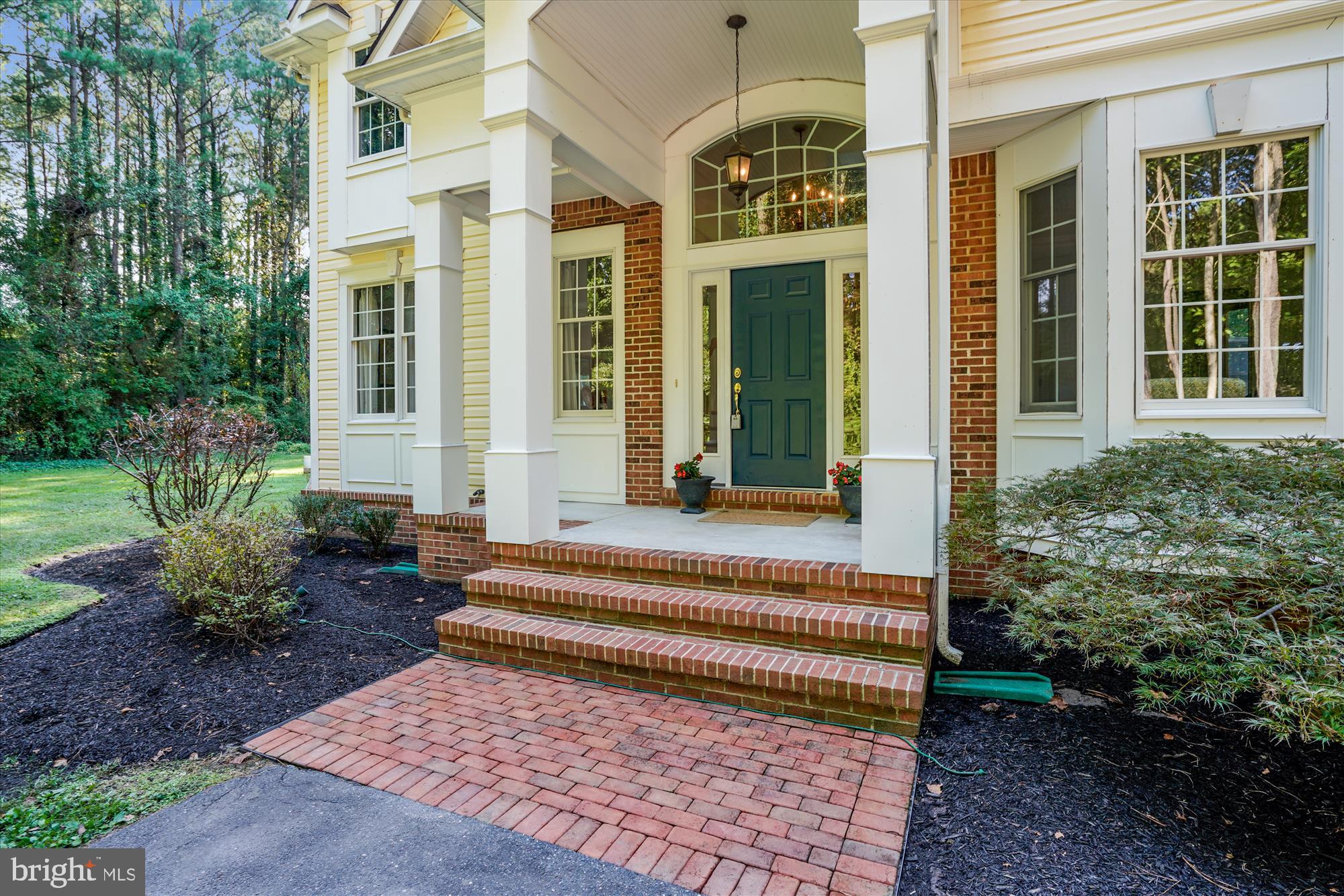 5016 Reed Road Oxford, MD 21654 - Photo 8 of 45 Beautiful covered front entrance