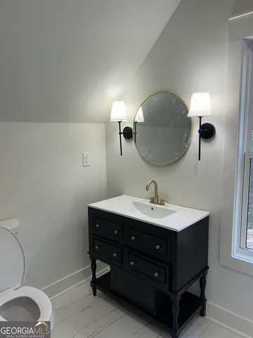 $685,000 | 5962 Ga Highway, Molena, GA 30258