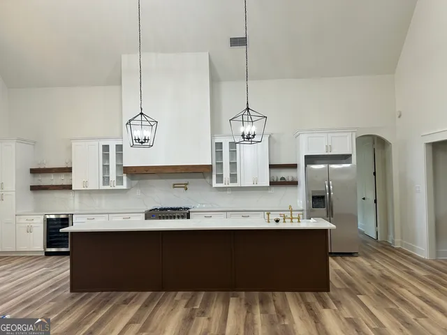 $685,000 | 5962 Ga Highway, Molena, GA 30258