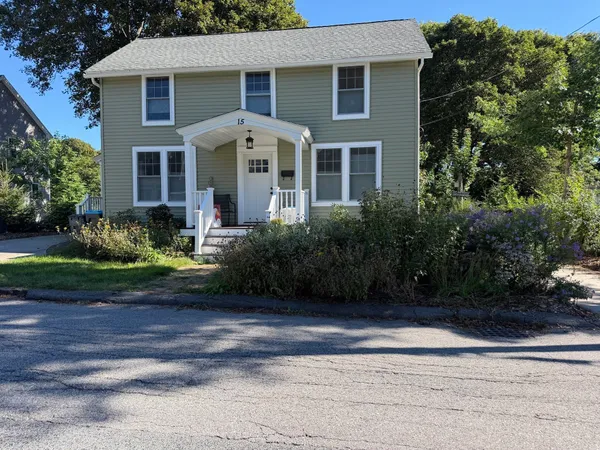 $3,650 | 15 Wesleyan Street, Shrewsbury, MA 01545
