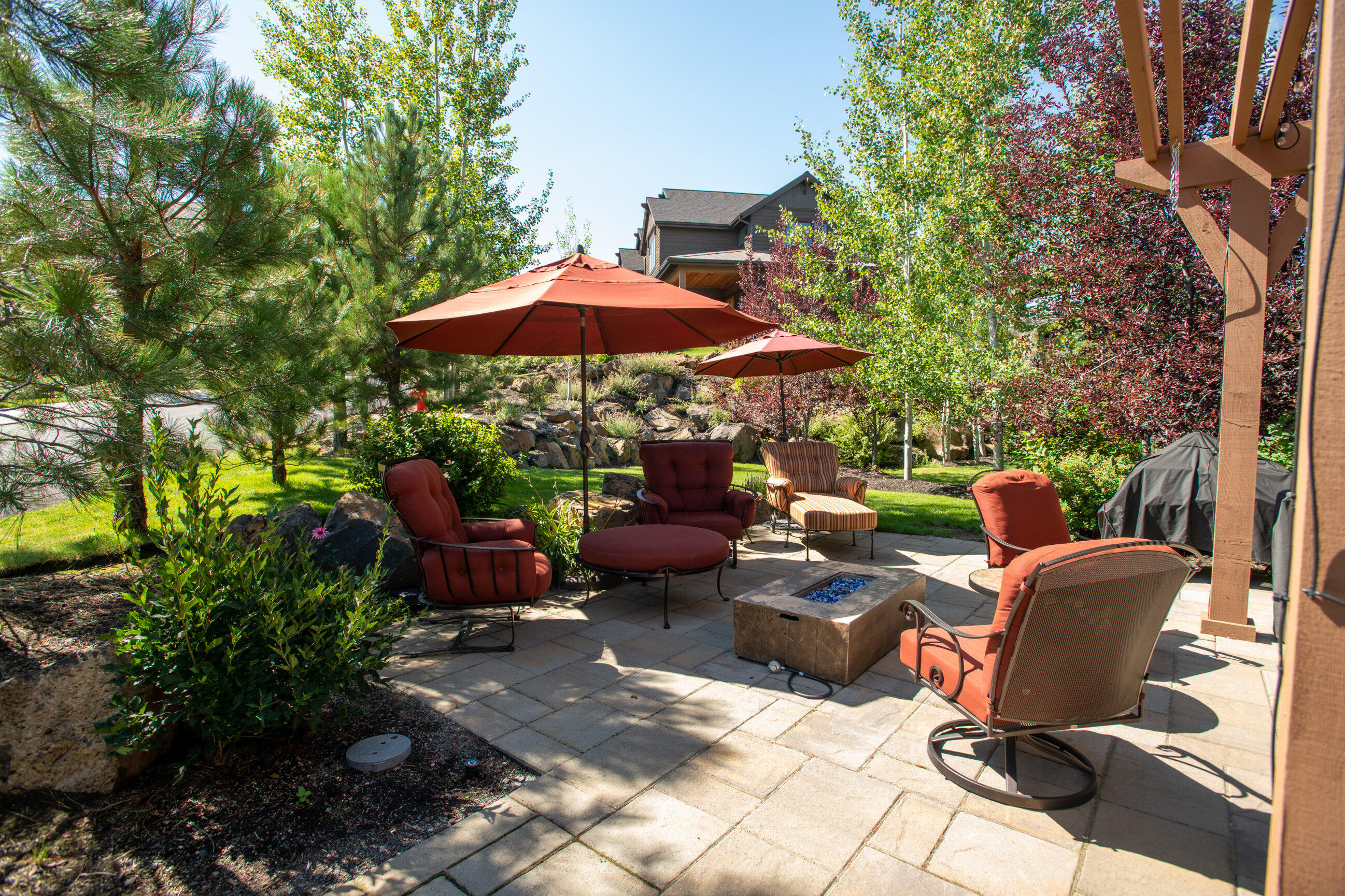61358 Triple Knot Road Bend, OR 97702 - Photo 14 of 24 Outdoor Patio
