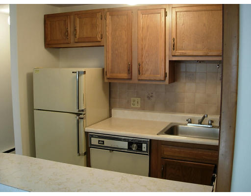 608 Boston Post Road East, Unit 5 Marlborough, MA 01752 - Photo 3 of 5 Gallery Image 3