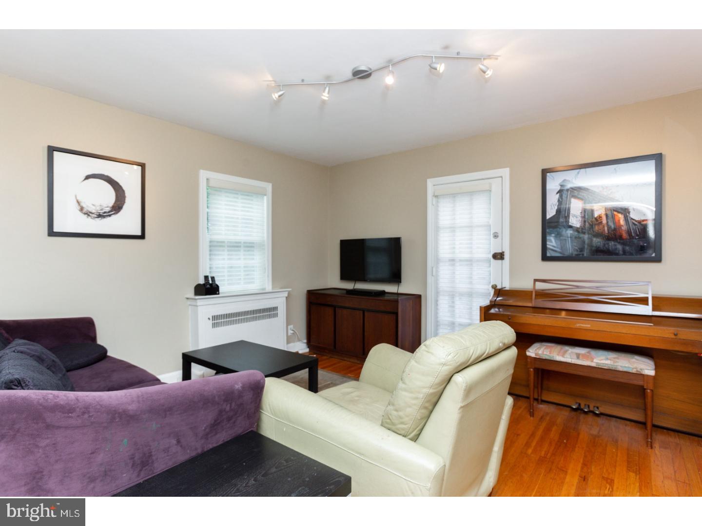 53 Treaty Road Drexel Hill, PA 19026 - Photo 7 of 25 Dining Room