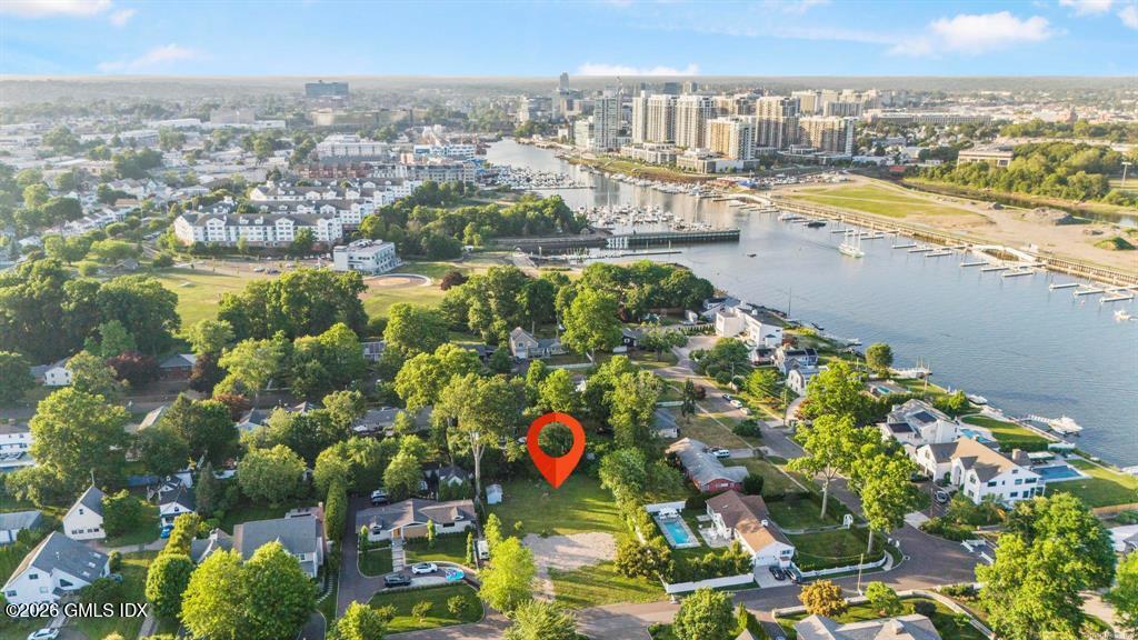 58 Cook Road Stamford, CT 06902 - Photo 5 of 29 GetMedia (4)