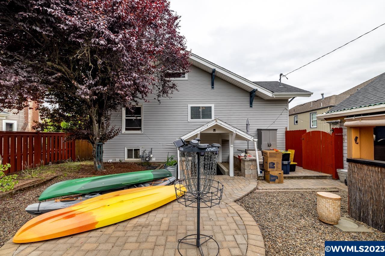 1156 Southwest 9th Avenue Albany, OR 97321 - Photo 20 of 21 Gallery Image 20