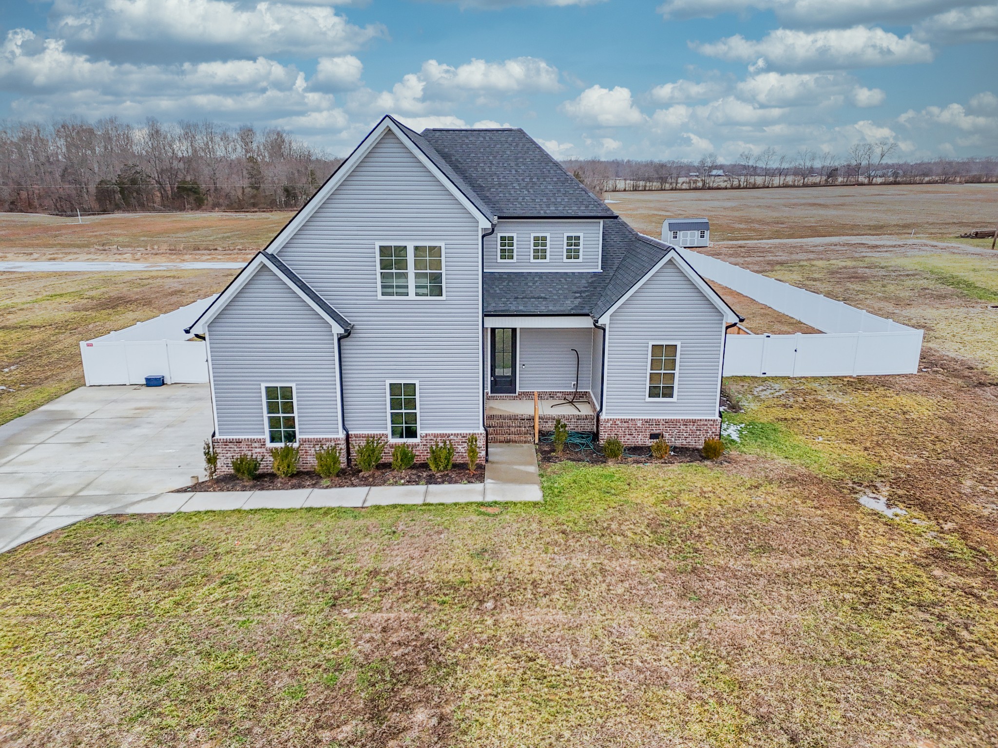 1181 Norton Road Manchester, TN 37355 - Photo 3 of 51 a view of a house with backyard and sitting area