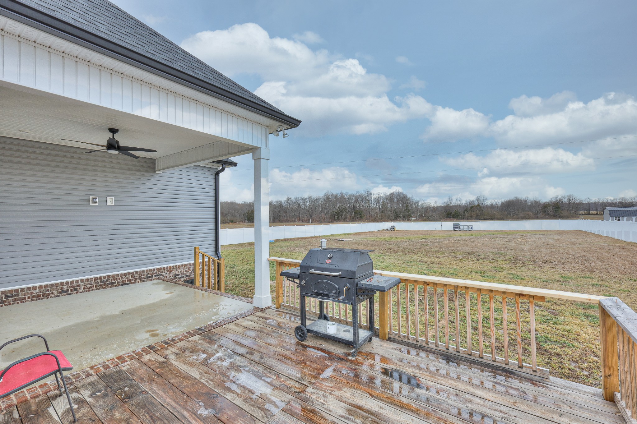 1181 Norton Road Manchester, TN 37355 - Photo 42 of 51 a balcony with furniture and city view