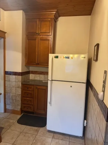 $175,000 | 10 Manor Court, Joliet, IL 60436