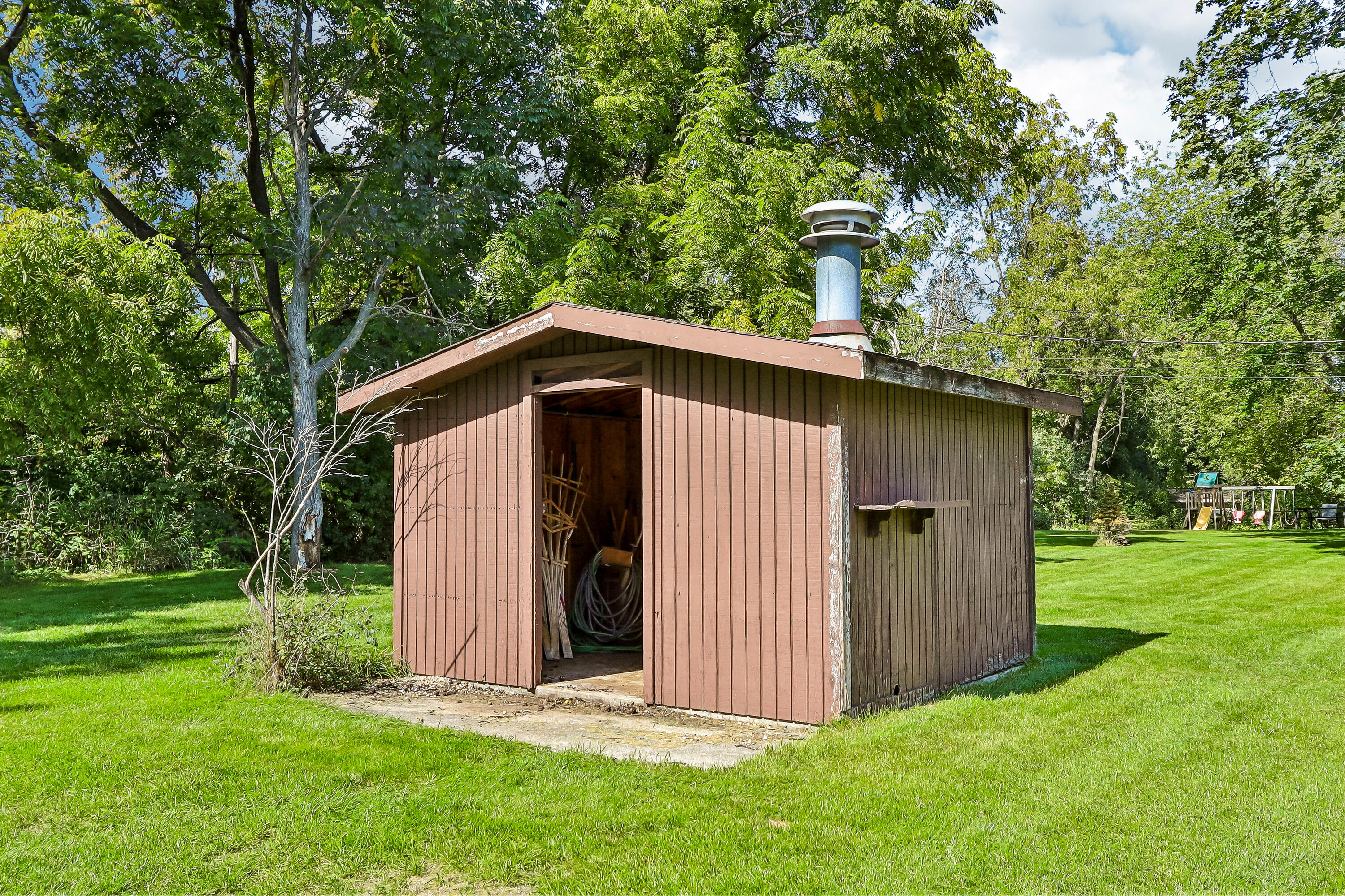 1555 Valley Ridge Drive Brookfield, WI 53005 - Photo 57 of 62 Shed for Storage
