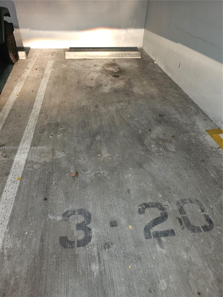 7350 Southwest 89th Street, Unit 315S Miami, FL 33156 - Photo 19 of 21 a view of a small space