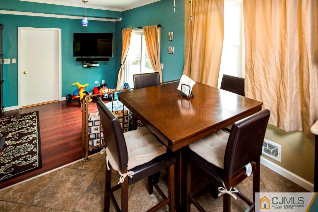 15 Myrtle Road East Brunswick, NJ 08816 - Photo 11 of 25 Gallery Image 11
