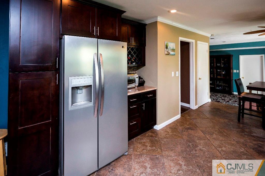15 Myrtle Road East Brunswick, NJ 08816 - Photo 12 of 25 Gallery Image 12
