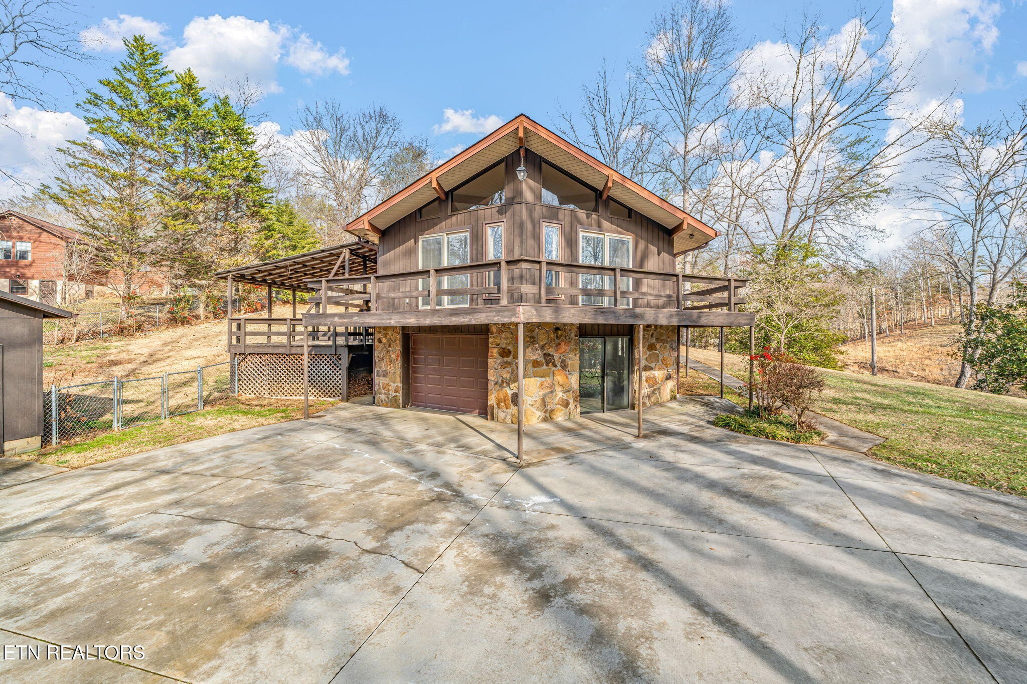 115 Jamie Street Maynardville, TN 37807 - Photo 43 of 58 a view of a house with a yard