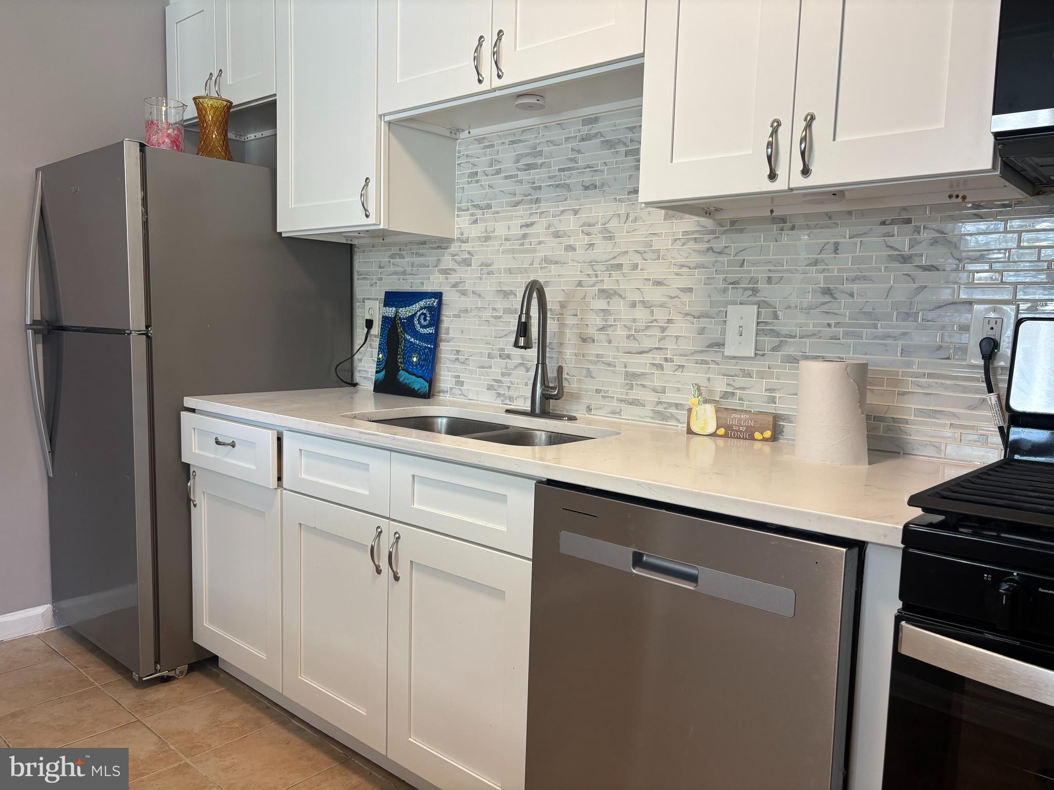 9276 Adelphi Road, Unit 201 Hyattsville, MD 20783 - Photo 2 of 10