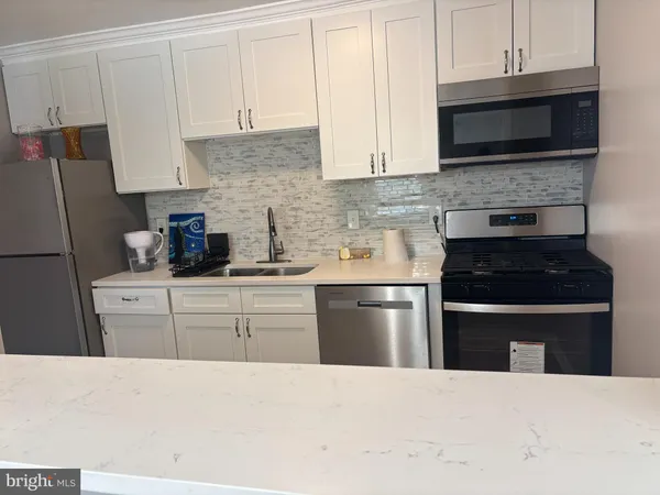 $181,000 | 9276 Adelphi Road, Unit 201, Hyattsville, MD 20783