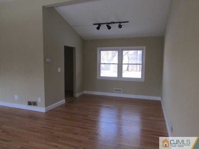 5 Gage Road East Brunswick, NJ 08816 - Photo 6 of 14 Gallery Image 6
