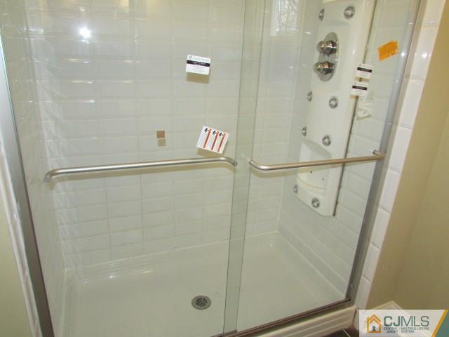 5 Gage Road East Brunswick, NJ 08816 - Photo 8 of 14 Gallery Image 8