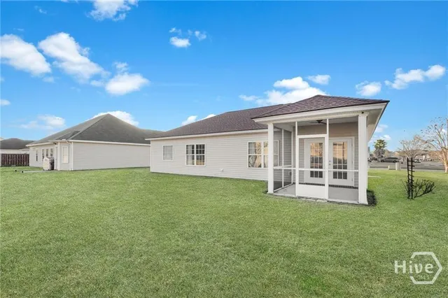 $2,150 | 85 Red Oak Drive, Richmond Hill, GA 31324