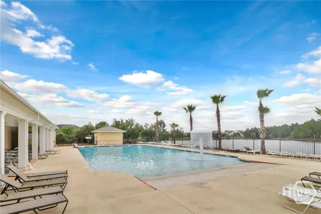 $2,150 | 85 Red Oak Drive, Richmond Hill, GA 31324