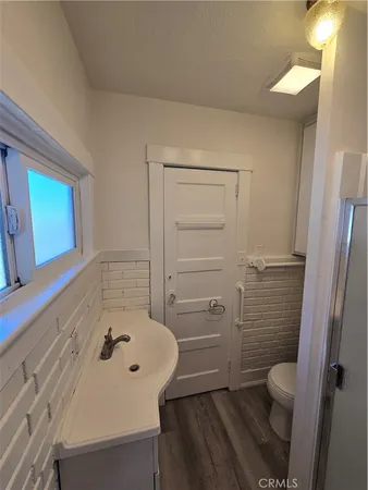 $3,750 | 819 Huntington Street, Huntington Beach, CA 92648