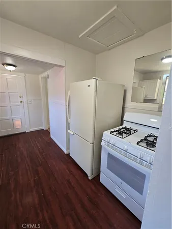 $3,750 | 819 Huntington Street, Huntington Beach, CA 92648
