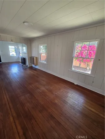 $3,750 | 819 Huntington Street, Huntington Beach, CA 92648