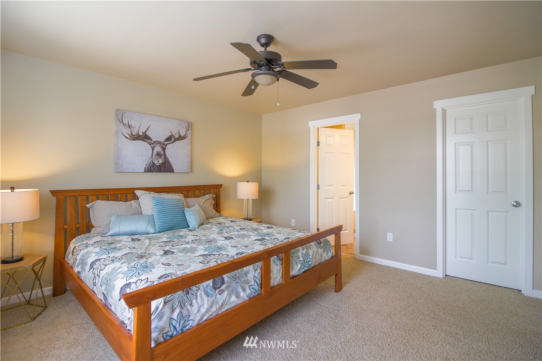 7213 Radius Loop Southeast Lacey, WA 98513 - Photo 8 of 16 Gallery Image 8
