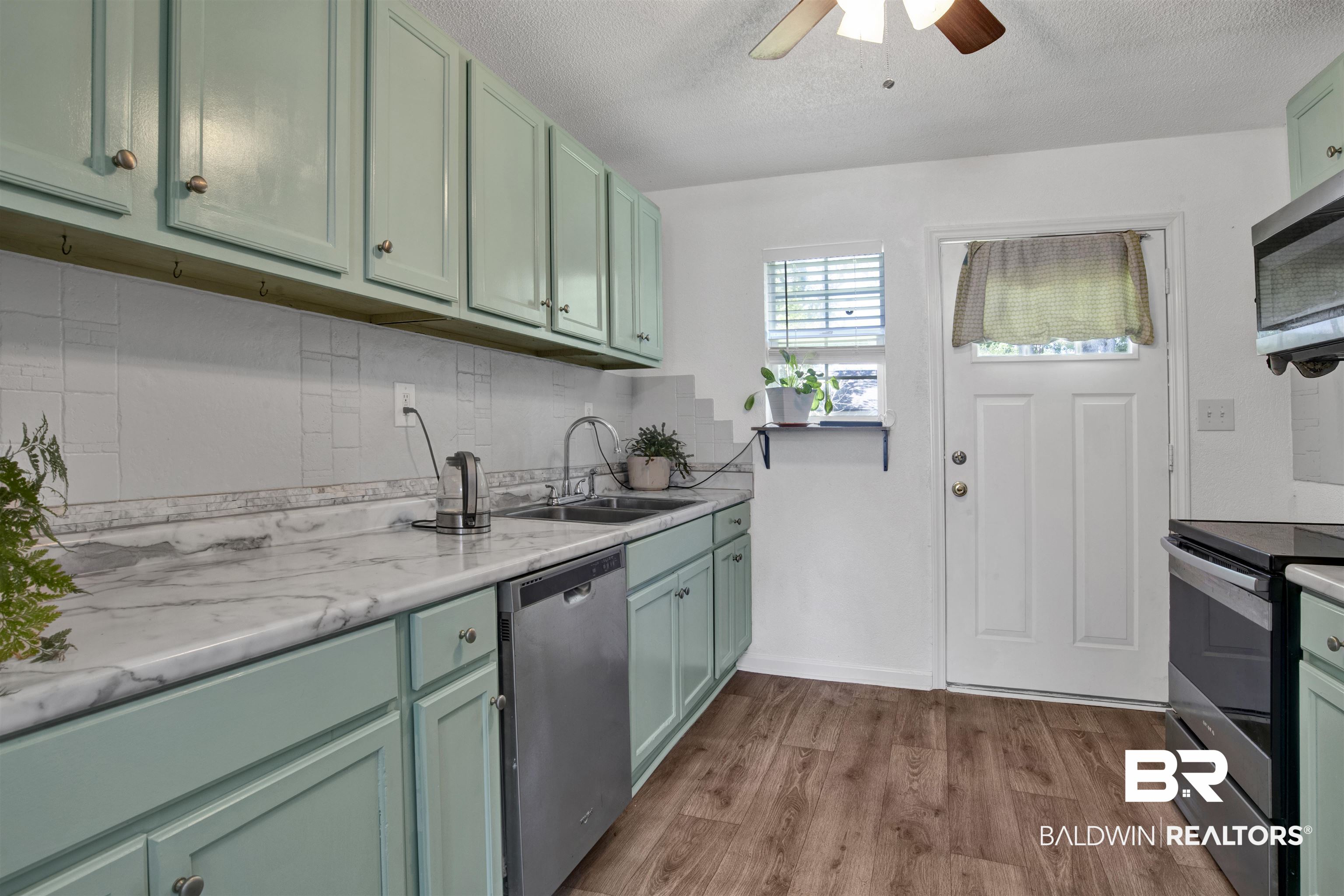 403 North Pine Street Foley, AL 36535 - Photo 13 of 26