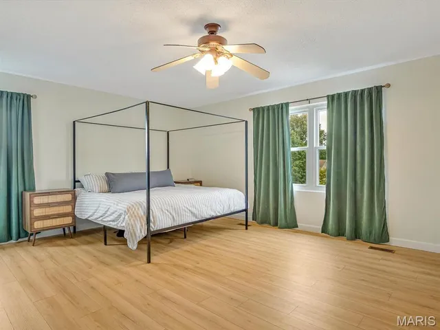 $349,900 | 1005 Daniel Drive, Maryville, IL 62062