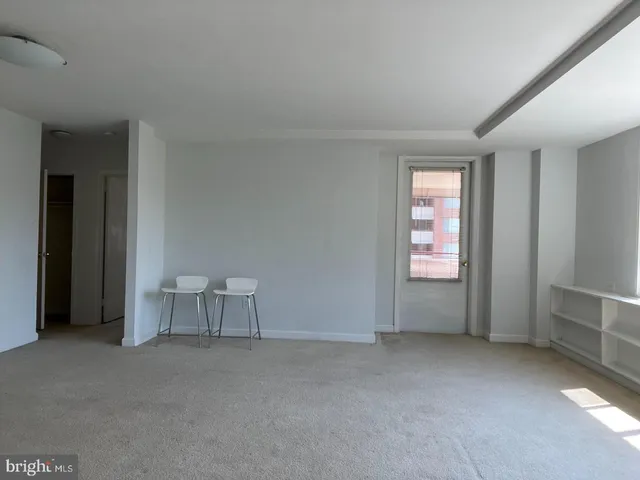 $230,000 | 1121 Arlington Boulevard, Unit 443, Arlington, VA 22209