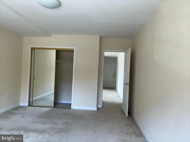 $230,000 | 1121 Arlington Boulevard, Unit 443, Arlington, VA 22209