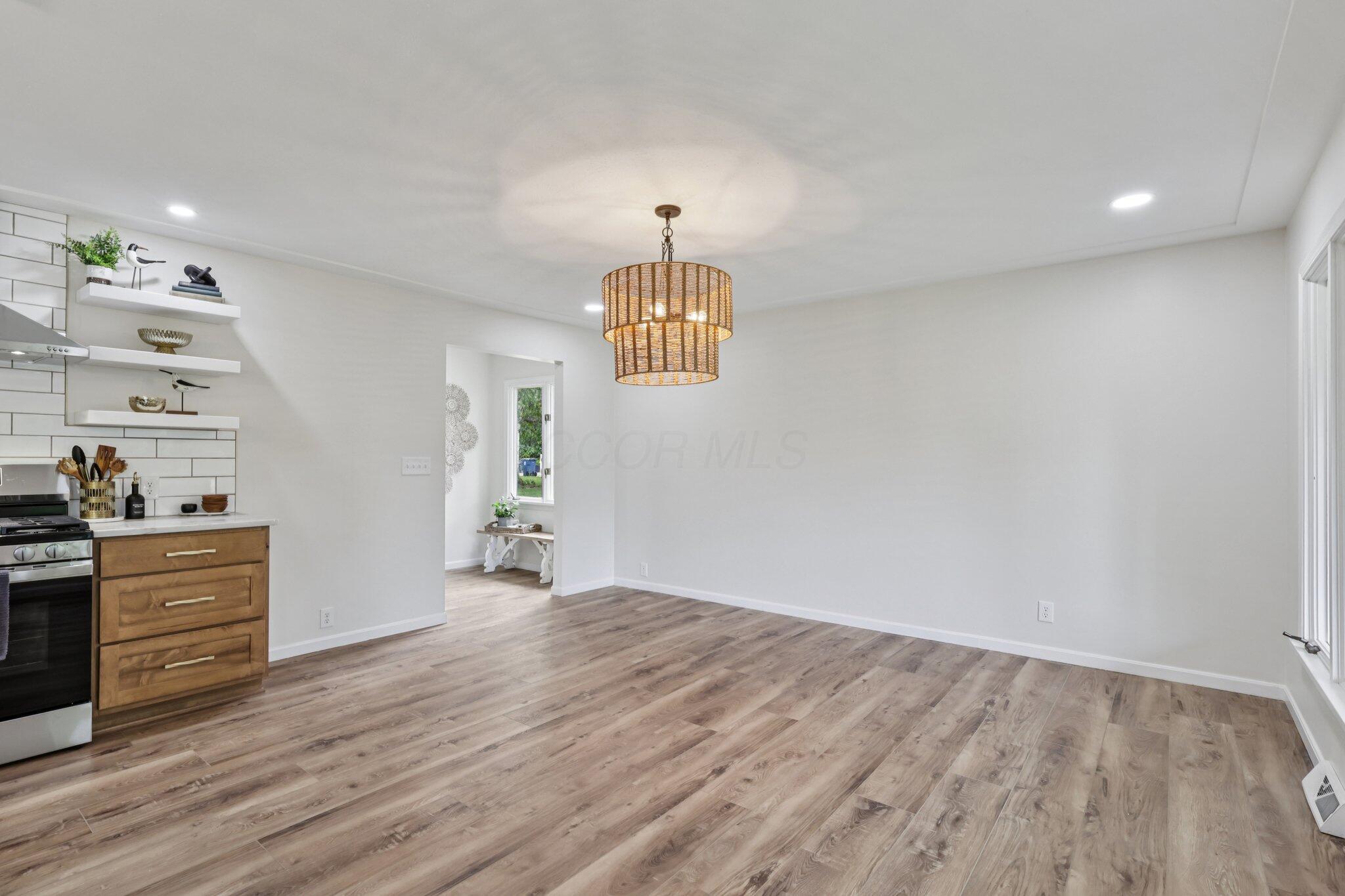 1219 Riverside Drive Huron, OH 44839 - Photo 12 of 61 Dining Area
