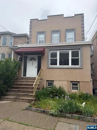$3,200 | 237 Day Avenue, Cliffside Park, NJ 07010
