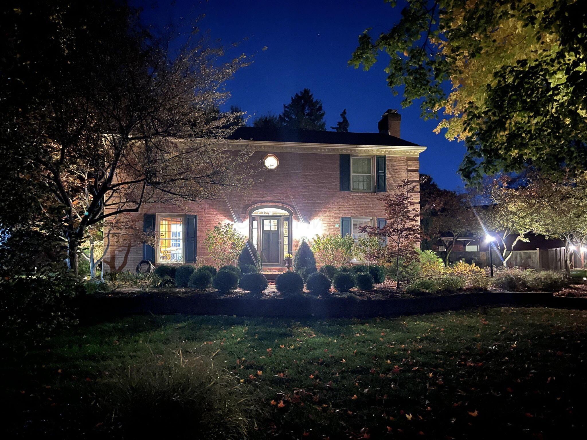 2060 Pinebrook Road Columbus, OH 43220 - Photo 41 of 45 44-web-or-mls-2060-pinebrook-rd
