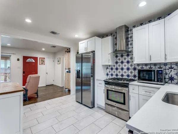 $269,900 | 162 Sullivan Drive, San Antonio, TX 78213