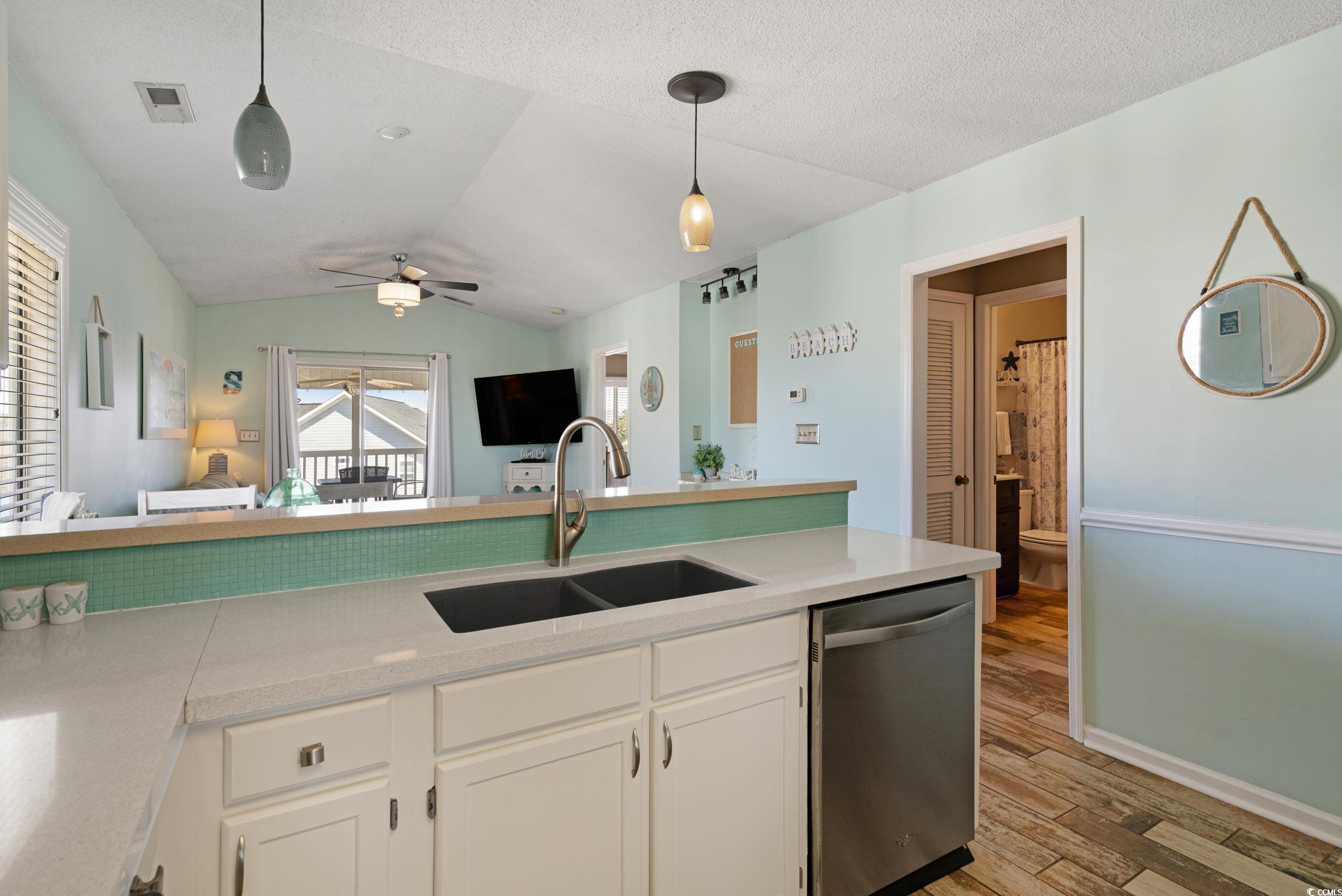 212 Landing Road, Unit G North Myrtle Beach, SC 29582 - Photo 10 of 39 Gallery Image 10