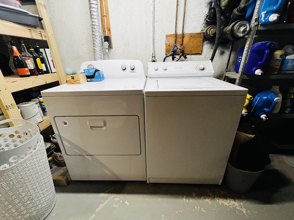 62 Arnold Road Sturbridge, MA 01518 - Photo 23 of 28