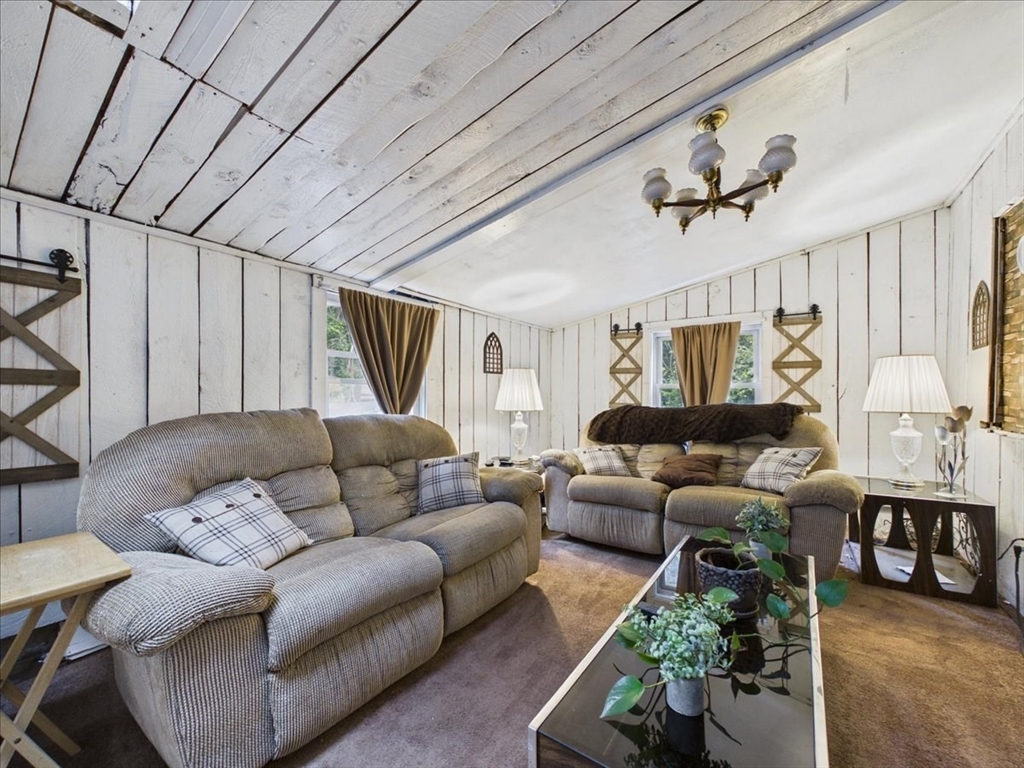 9 Ash Road Halifax, MA 02338 - Photo 7 of 35