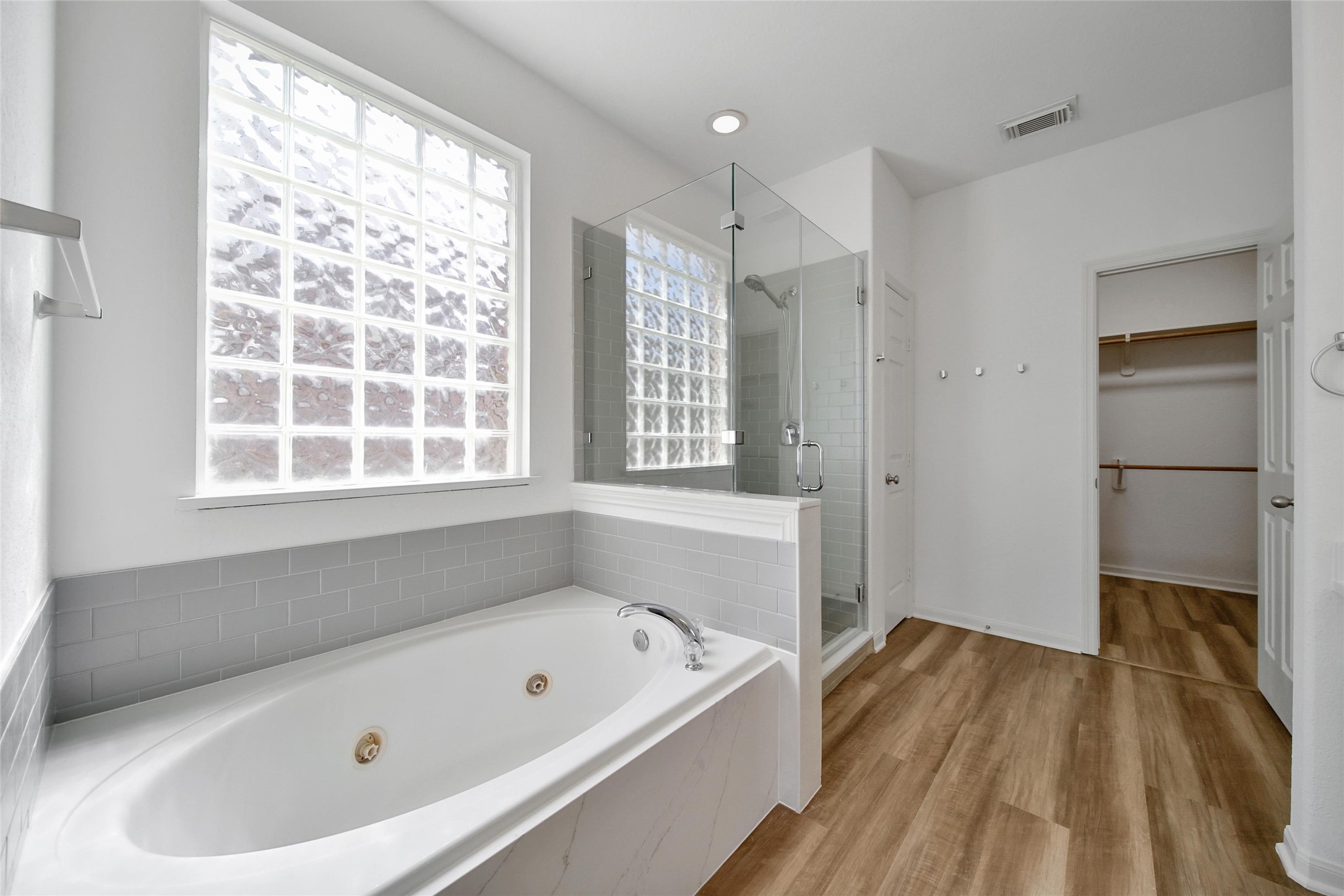 19918 Letchfield Hollow Drive Spring, TX 77379 - Photo 13 of 38